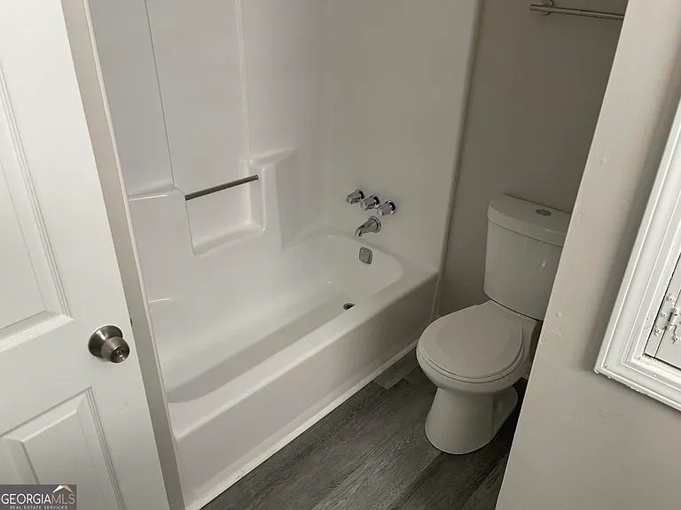 859 Park Pl NE #A — Photo 17