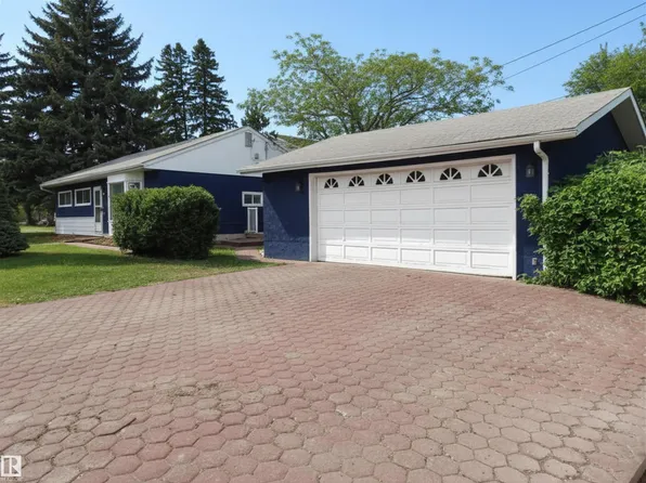 13208 130th Ave NW, Edmonton, AB T5L 3L7
