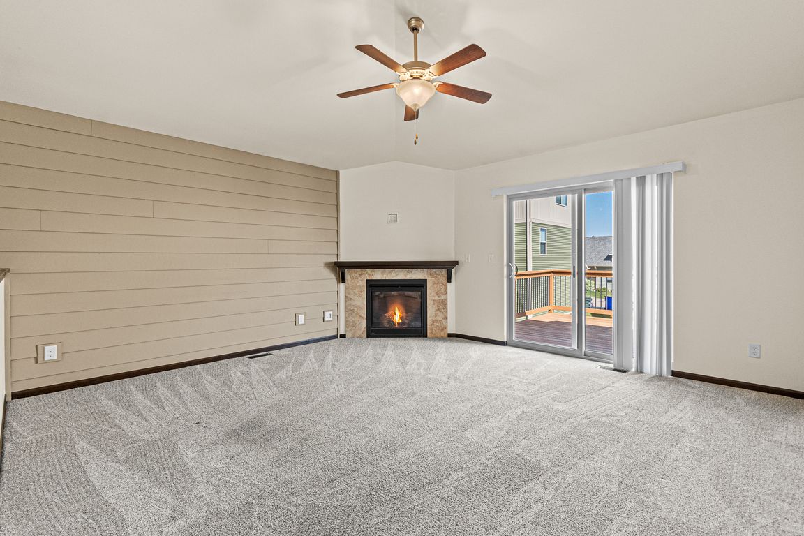 next background image