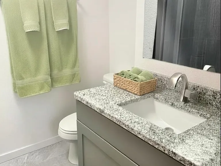 2nd floor bathroom