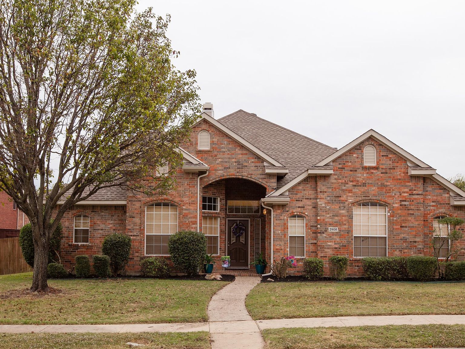 2908 Hagen Dr, Plano, TX 75025 | Zillow