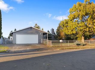 12816 NE 37th St, Vancouver, WA 98682