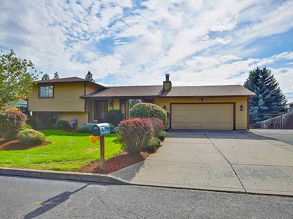 3rd image of 4916 E Peone Pines Dr