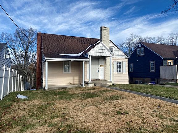 5th image of 341 Westwood Dr