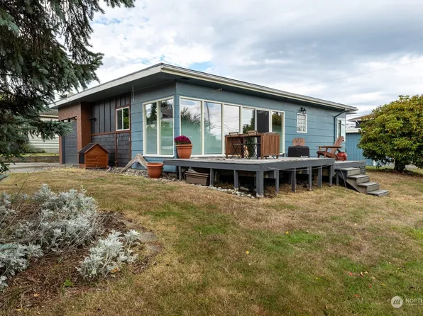 904 35th Street, Anacortes, WA 98221