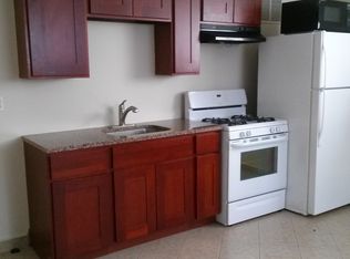 48 Meadow Ln, Staten Island, NY 10306