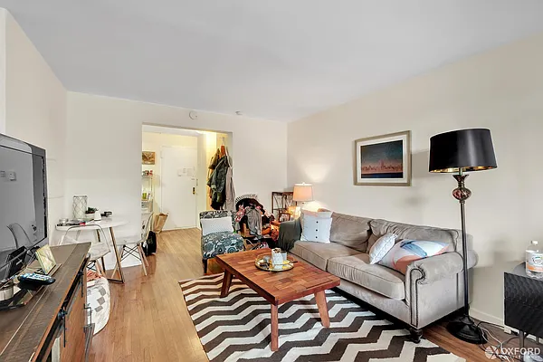 Rented by Oxford Property Group | media 3