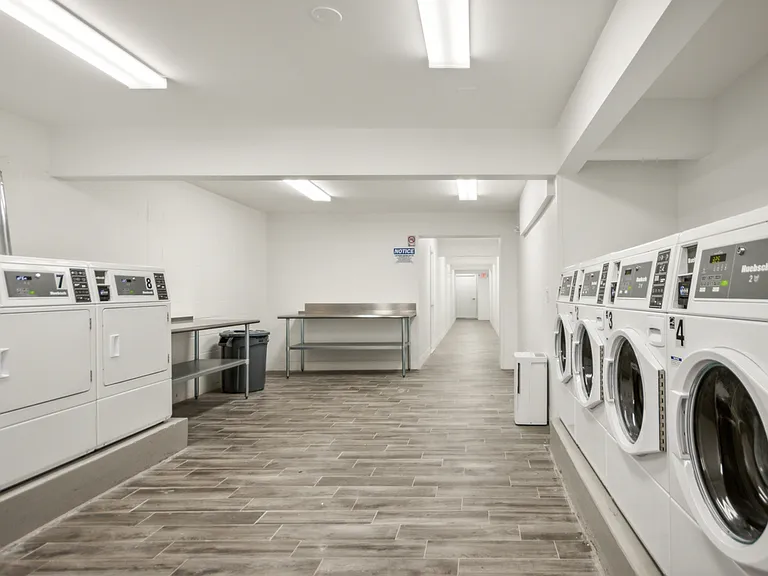 New smart-card enabled laundry room