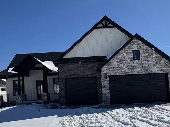 2992 W Teton Drive, Springfield, MO 65810