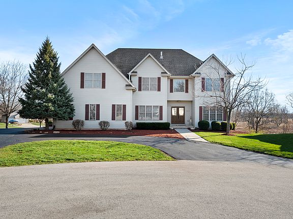 2nd image of 22325 Armour Ct