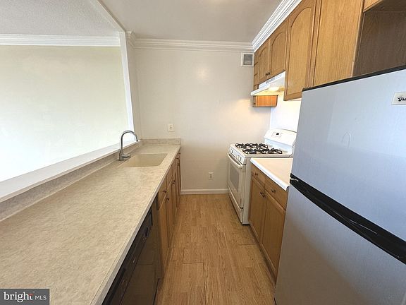5th image of 11801 Rockville Pik Pike #915