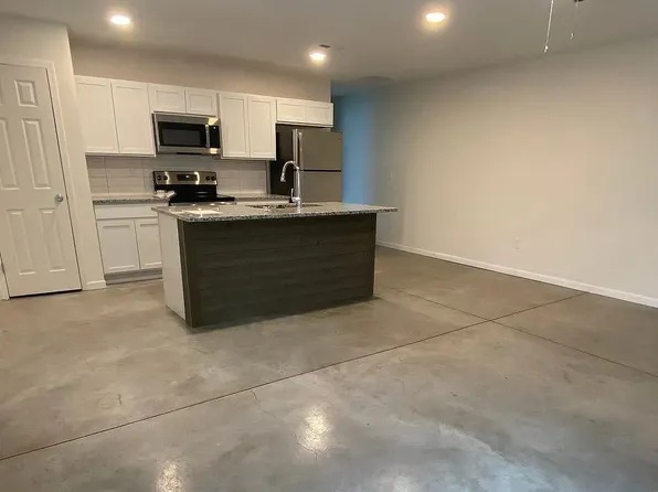 1709 N Grove Ave, Wichita, KS 67214
