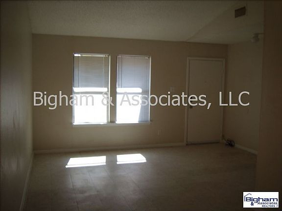 2nd image of 501 Old West Dr #A