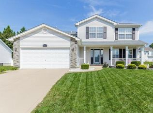 1823 Hackmann Hollow Dr, Wentzville, MO 63385