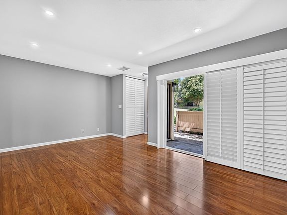 5th image of 1935 Olmo Way