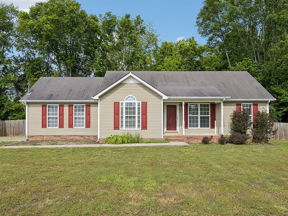 1st image of 107 Bedford Ct
