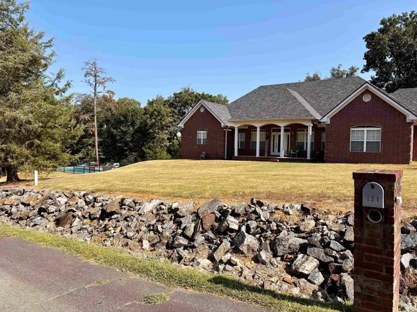 121 Blue Diamond Dr, Morrilton, AR 72110