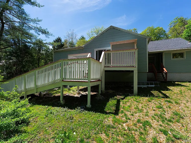 21 Van Dam Rd — Photo 33