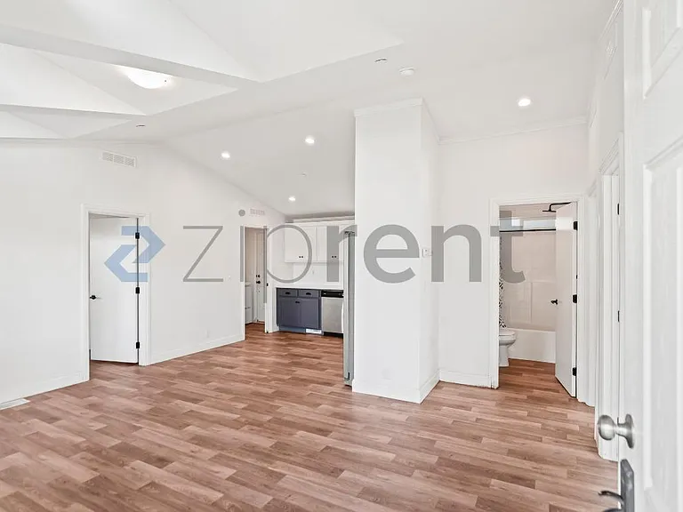 2838 Romagnolo St #A — Photo 3