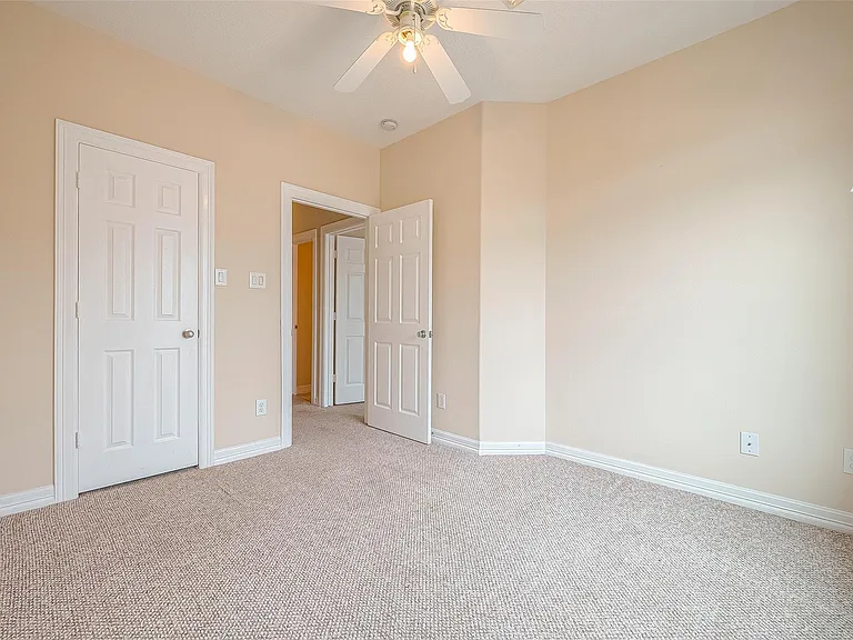 10355 Panther Point Dr — Photo 36