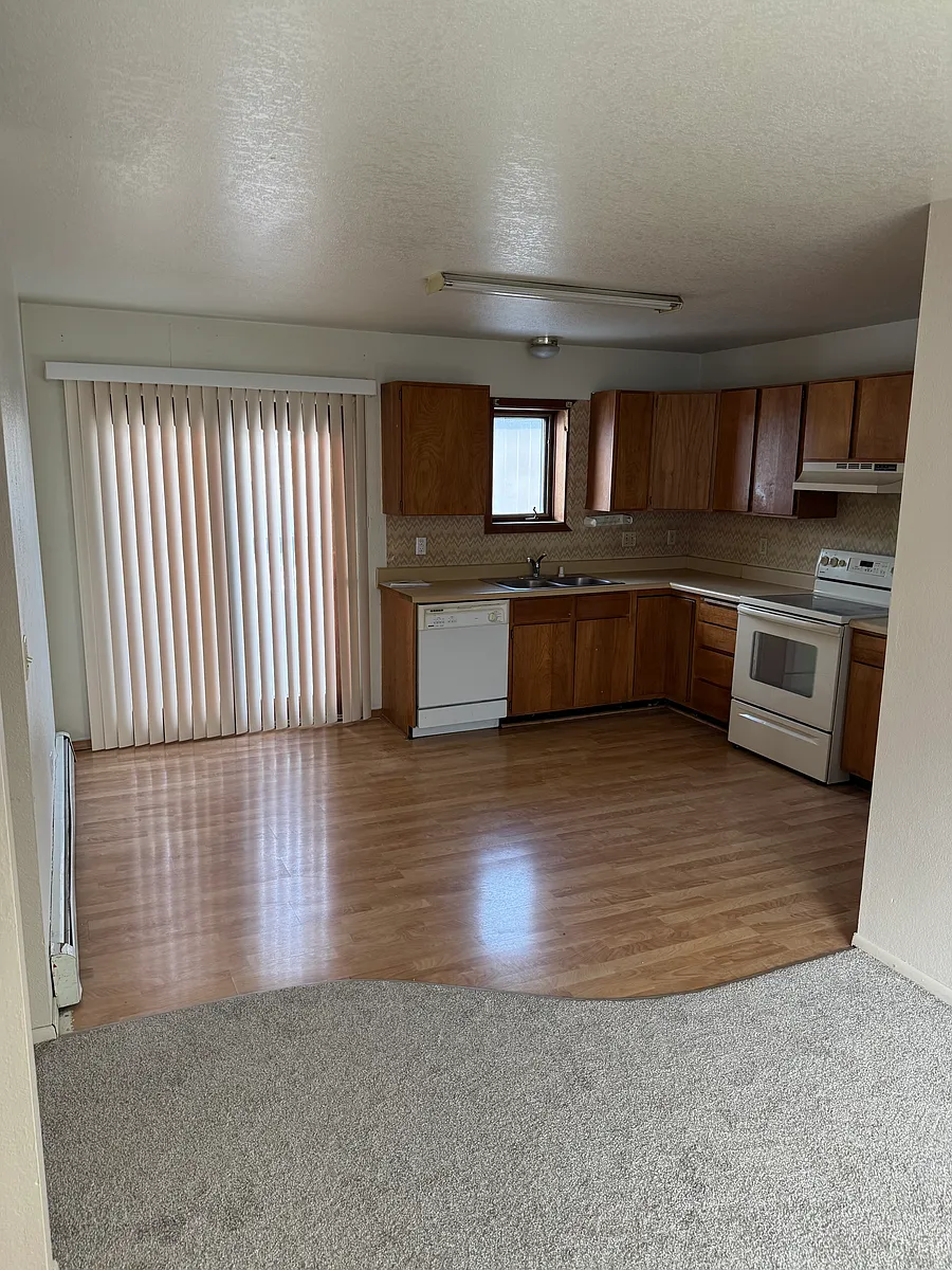 Building Photo - 1424 25th Ave #4