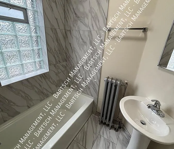 5324 W Beloit Rd #10 — Photo 6