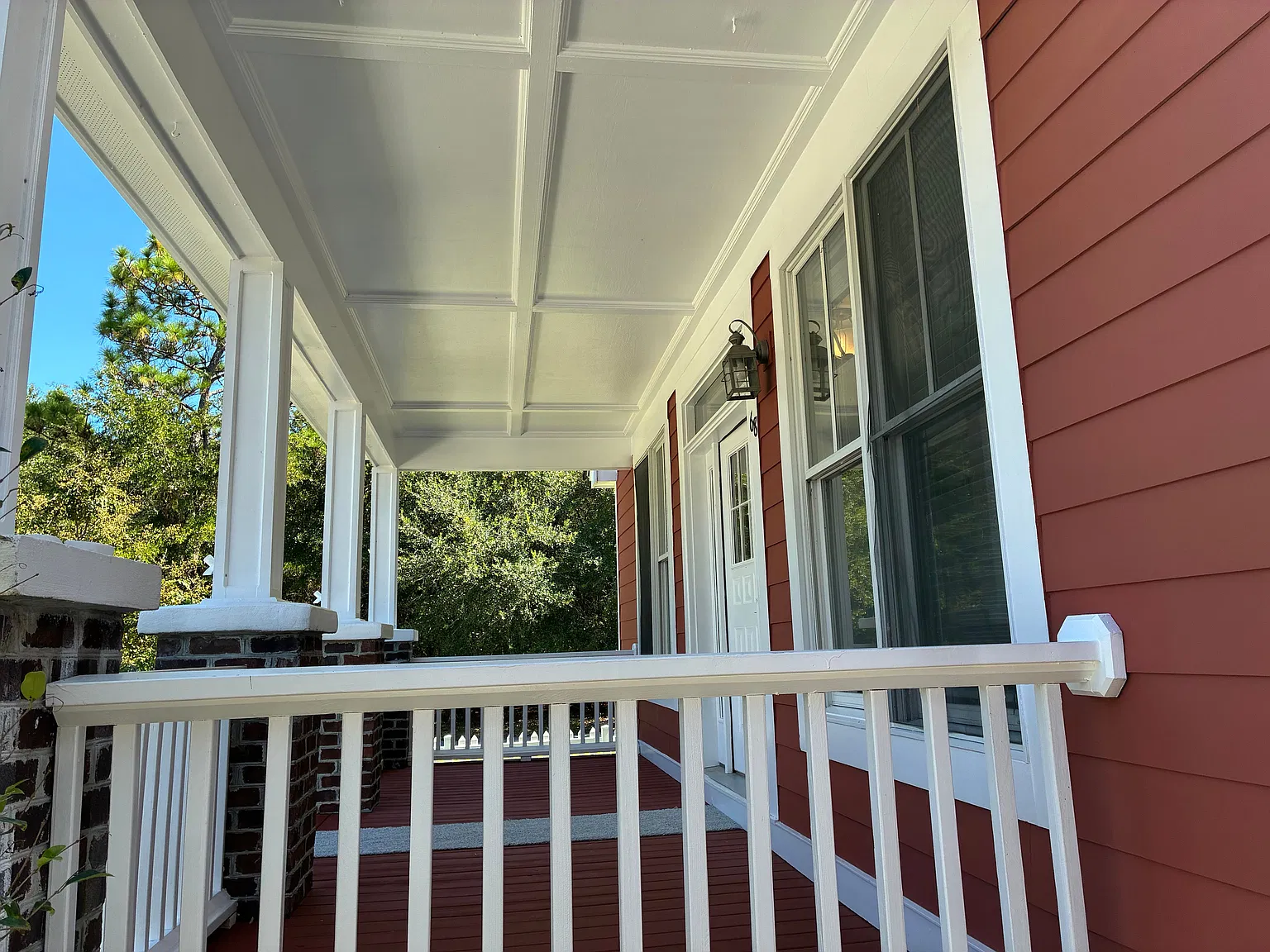 3 bed, 2104 sqft, $2,395 — Photo 2
