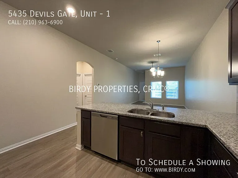 5435 Devils Gate #1 — Photo 12