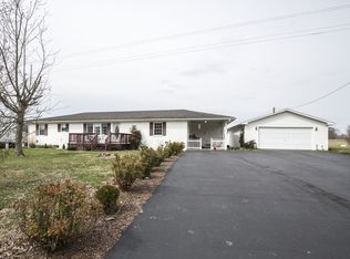 1461 Cave Hill Rd, Lafayette, TN 37083