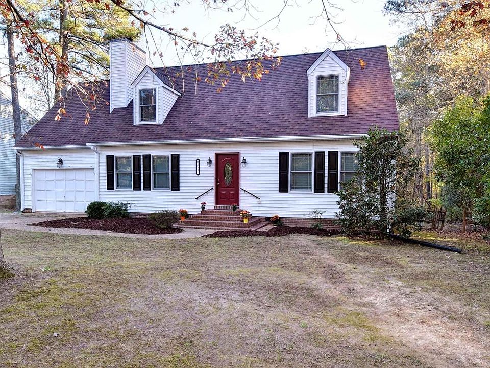 1st image of 5531 Rolling Woods Dr
