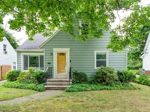 1707 Brainard Rd, Lyndhurst, OH 44124