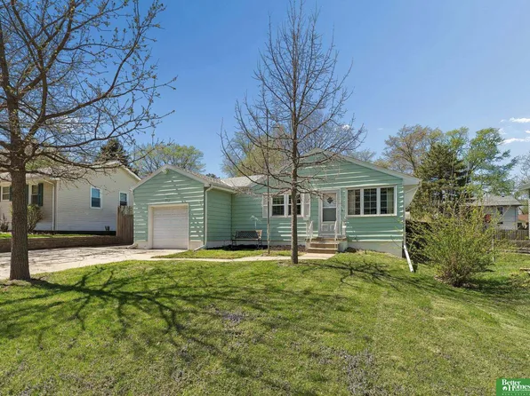 3418 S 88th St, Omaha, NE 68124