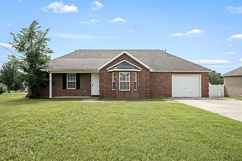 9002 Macbeth Dr Photo 1