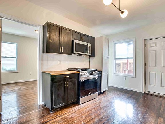 3rd image of 49-51 Kibbe St #101