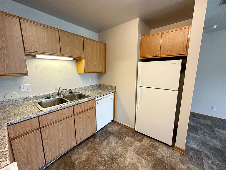 3426 Orion Dr — Photo 11