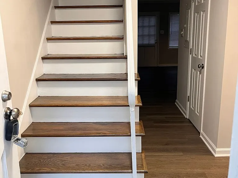 506 N Greensboro St #23 — Photo 2