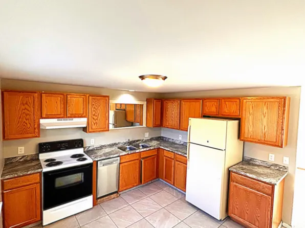 6 Bryana Way, New Gloucester, ME 04260