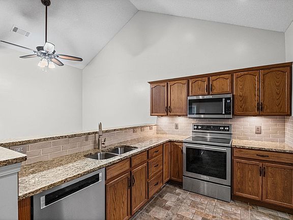 5th image of 7436 Appling Club Cir #122