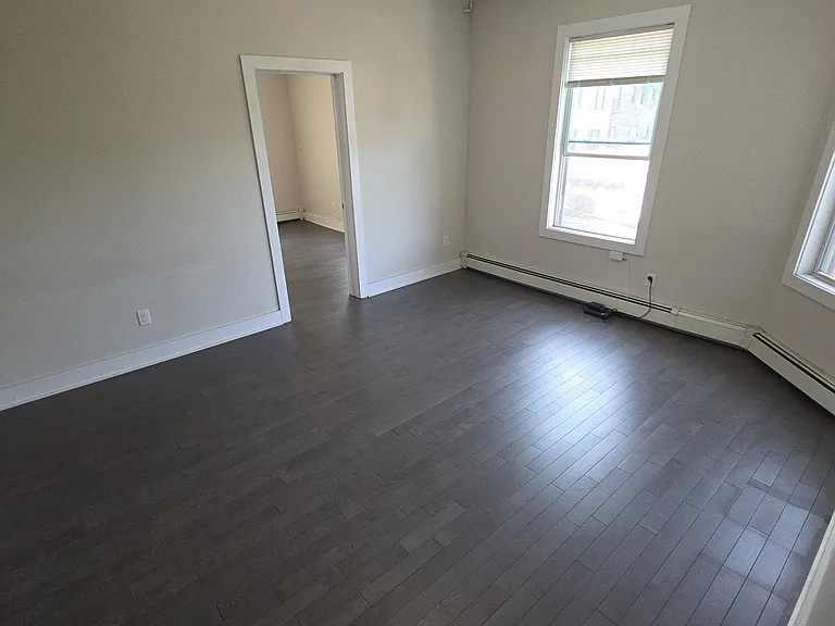 50 Stuyvesant Ave #2R — Photo 4