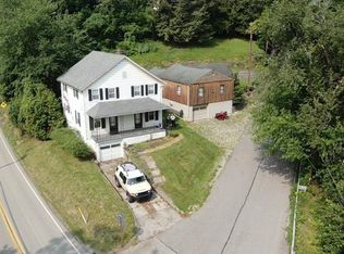 3 Bishop Hill Rd, Mc Donald, PA 15057