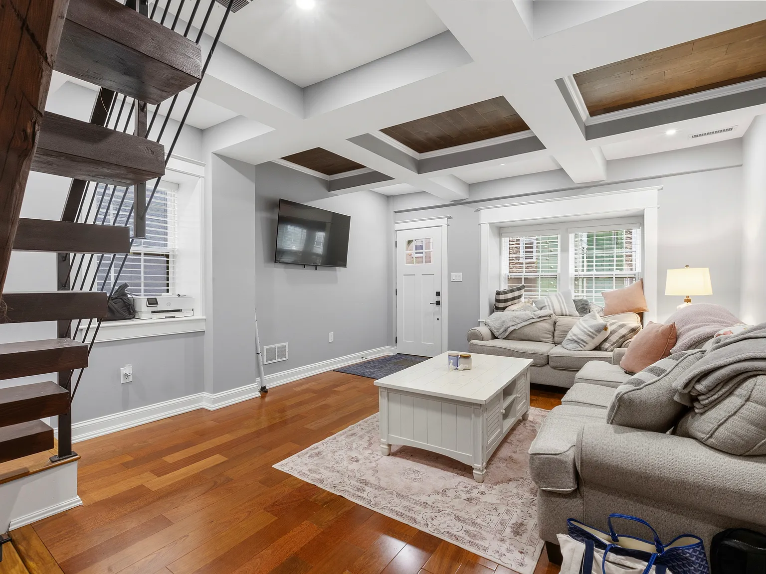 4 bed, 1648 sqft, $3,400 — Photo 2