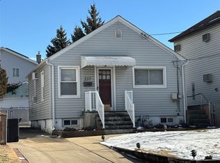 237 Keller Ave, Elmont, NY 11003