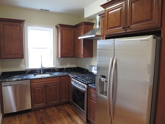 2nd image of 1131 Broadway APT 4