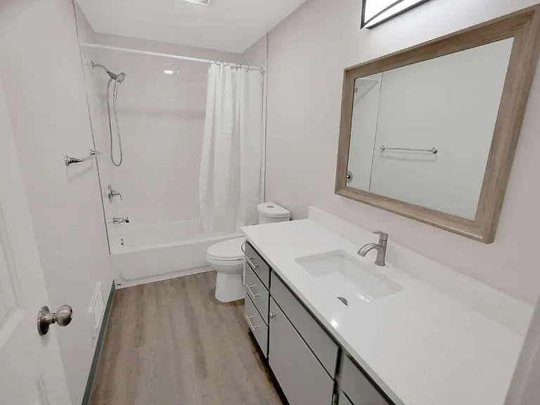 20520 76th Ave W #B — Photo 16