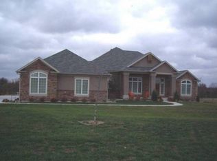 3723 SE Elm Cv, Berryton, KS 66409