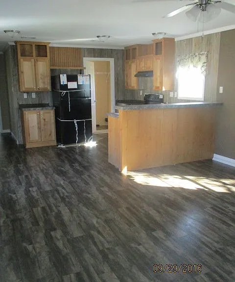 Arbor Springs — Photo 12