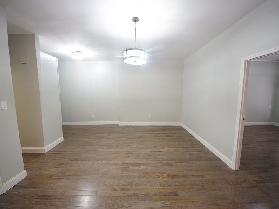 1st image of 45 Parade Pl APT 3C