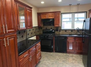 1268 Pelham Pkwy S, Bronx, NY 10461