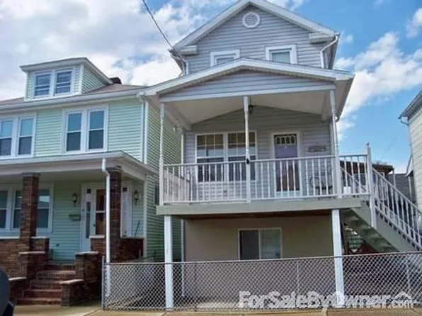 1022 Spruce St, Kulpmont, PA 17834