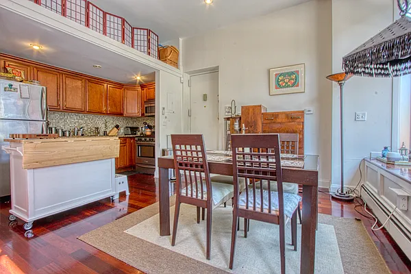 Rented by Douglas Elliman | media 24